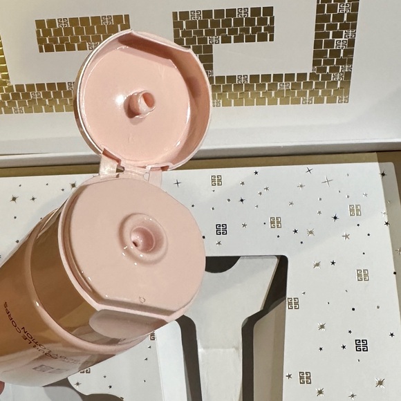 NWOT Givenchy Hydrating Lotion & New Zealand Rewarewa Honey Hand Crème - Picture 8 of 12